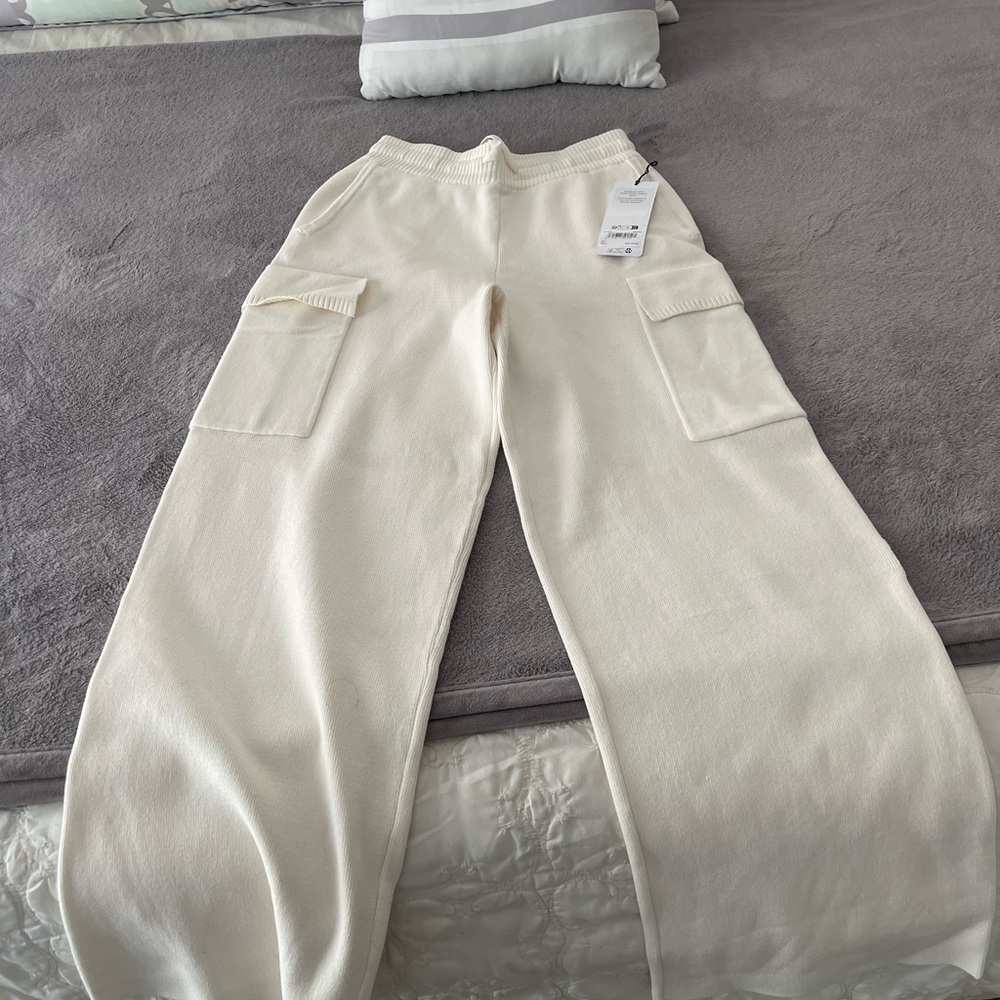 Alo scholar knit high waist Cargo Pants